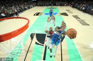 随着本泽马 随着本泽马